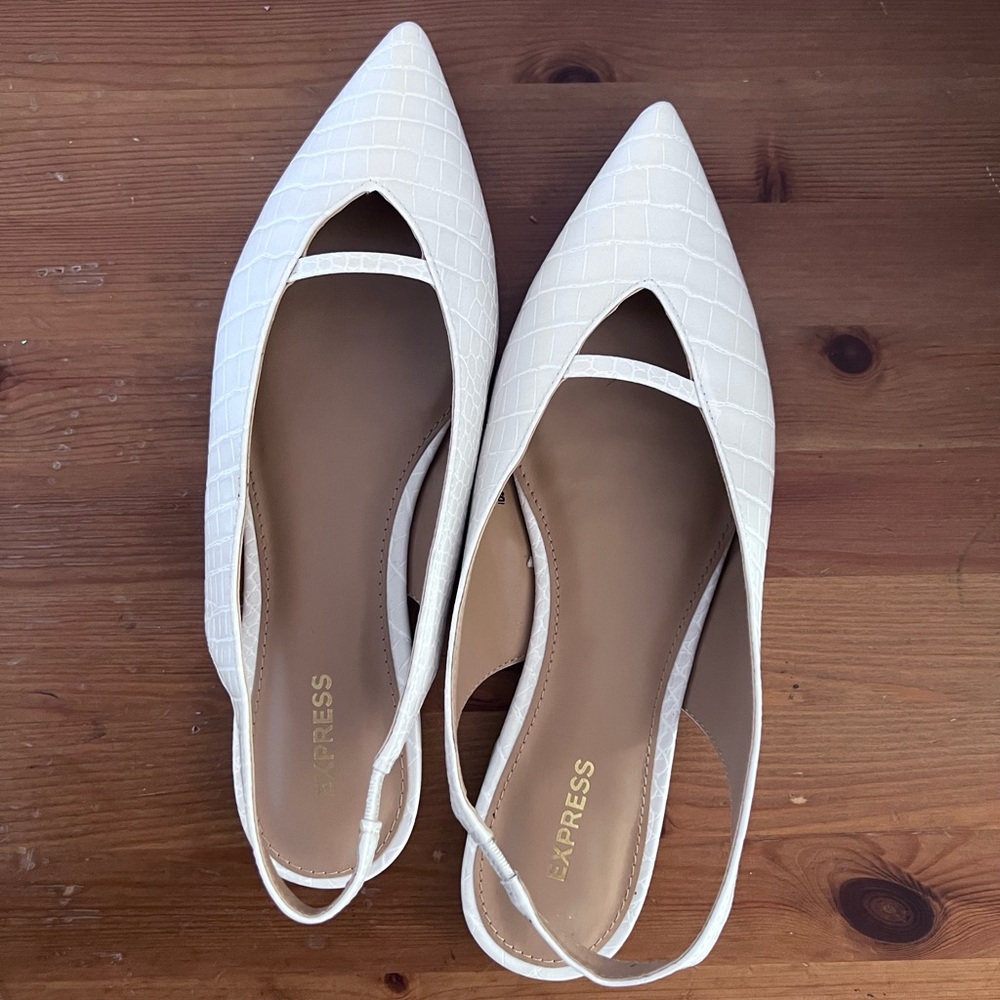 Express White Slingback Women's Shoes
